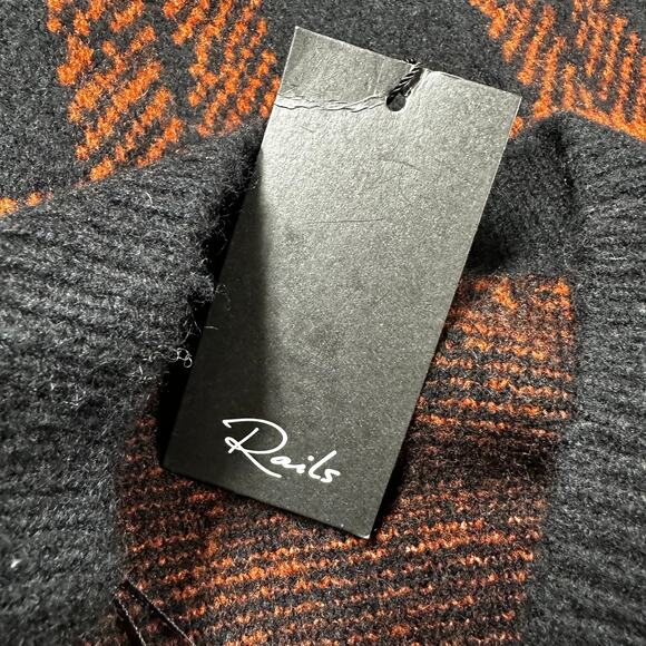 Rails NWT Colleen Rust Black Plaid Sweater V-Neck Size S Drop Shoulder Boxy - Picture 7 of 12